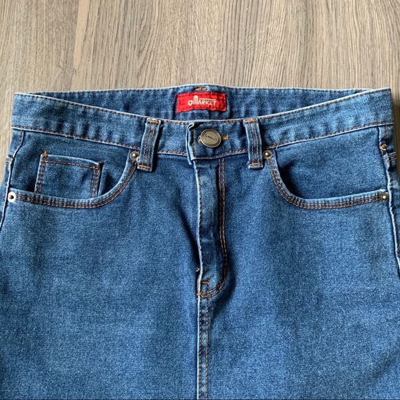 Denim skirt - Picture 2 of 3